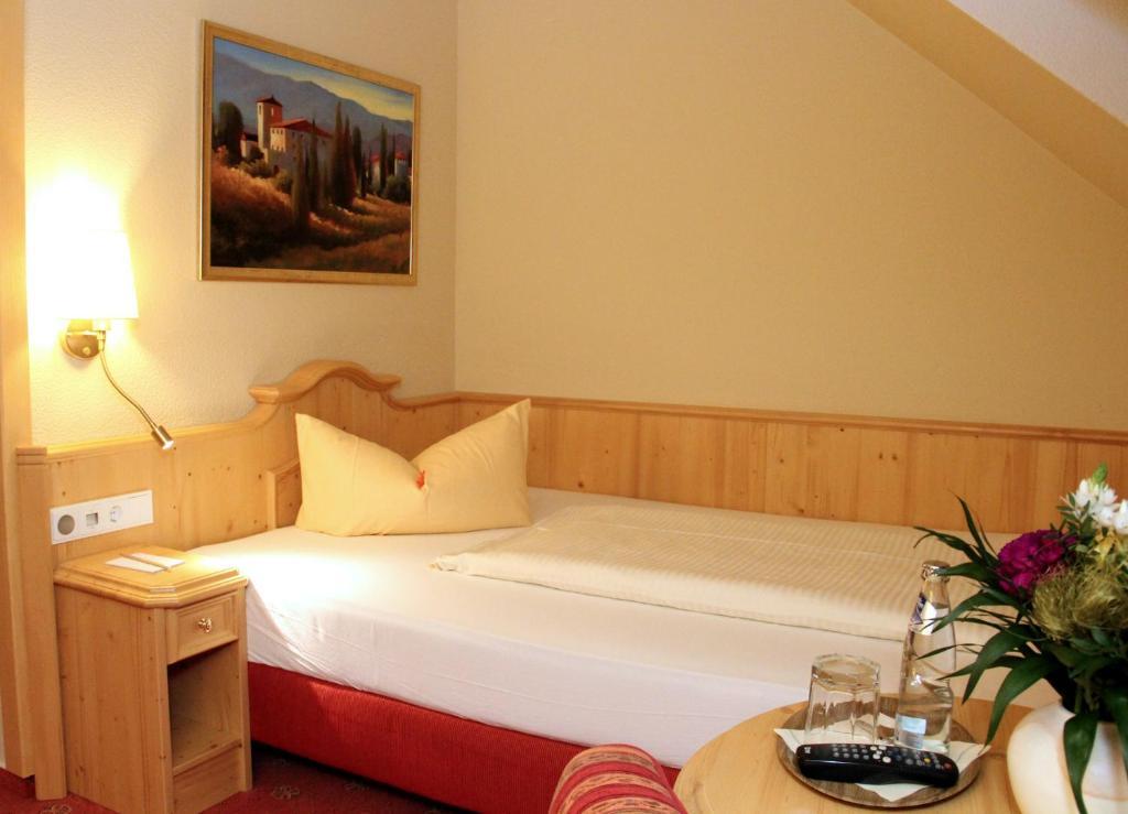 Kurpark Flair Hotel Im Ilsetal Ilsenburg Rum bild